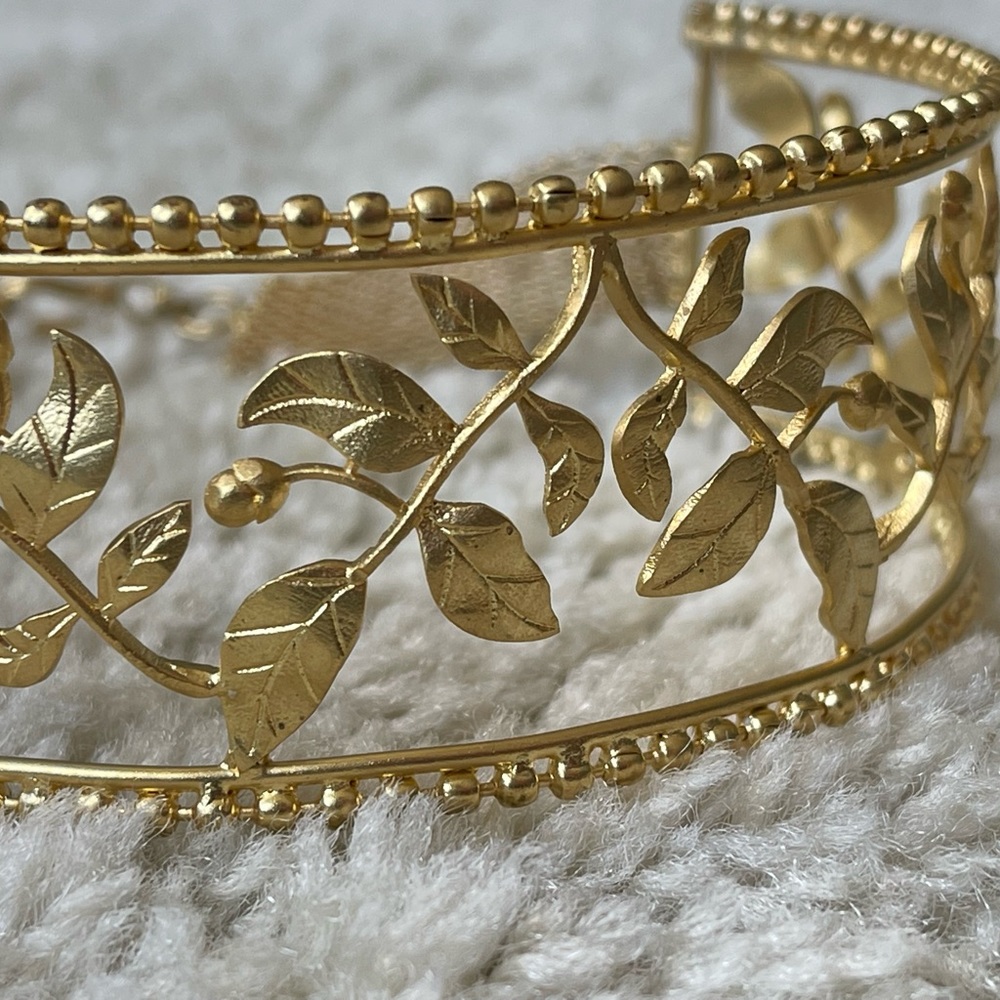 Gold Finish Ball Chain Choker Necklace